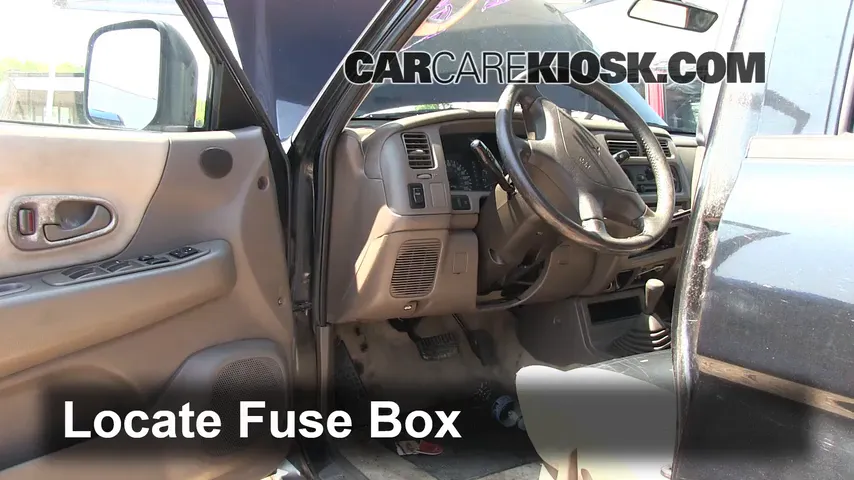 1997 Mitsubishi Montero Sport XLS 3.0L V6 Fusible (interior) Cambio